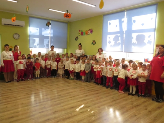 Rybki, Ośmiorniczki, Zerówka, Przedszkole do hymnu, 11 Listopada, XI 2025